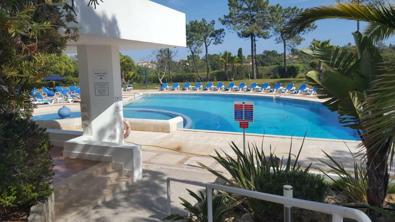 Victory Village Club, Quinta Do Lago Bagian luar foto